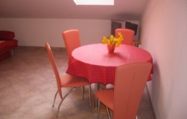 Apartment Padovan 4-Red-