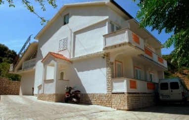 Apartmani Vili (Josip Dumić)