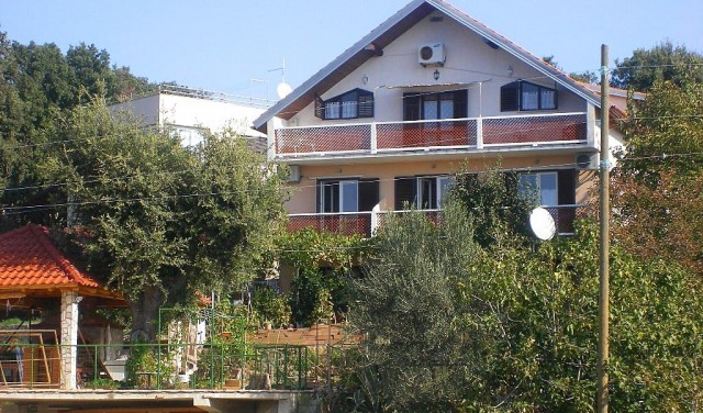 Apartment Boni Ljiljana 2.