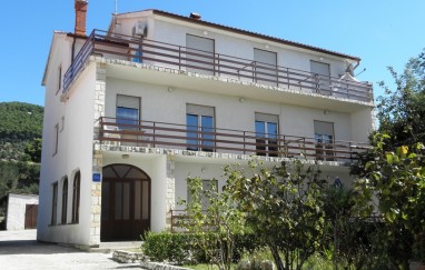 Apartment Miladinka Mikelić