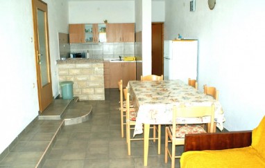 Apartment Kaja 1