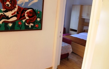 Apartments Mladenka